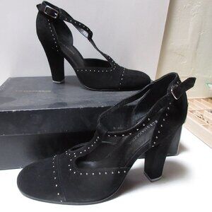 New BCBGMAXAZRIA Black Suede Strappy Heels Pumps Size 7.5 Buckle 4" Heel Studs